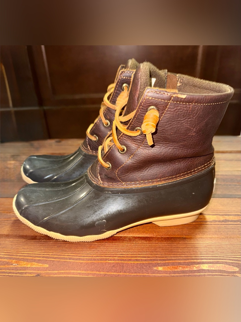 Women’s SPERRY Saltwater Brown Leather Waterproof Duck Boots | Size: 9 - Picture 4 of 11